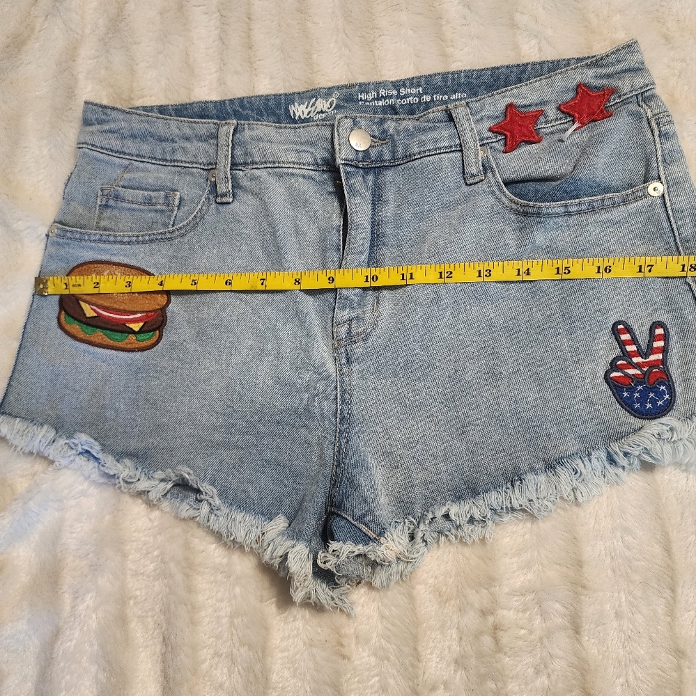 Adorable Repurposed Jean Shorts - Picture 3 of 10